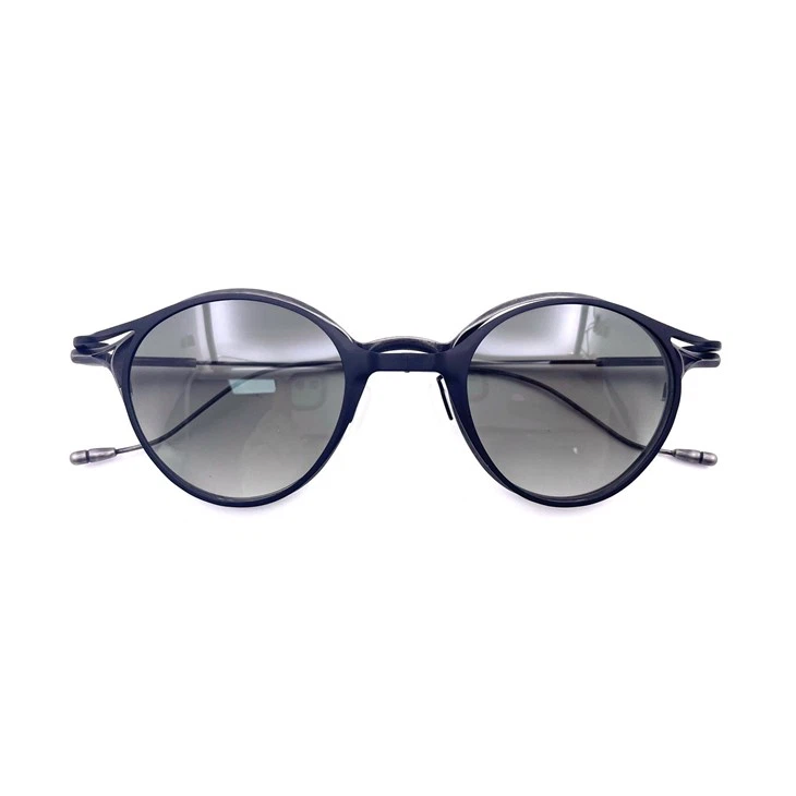 Retro Titanium Glasses With Foldable Sunglasses Clip